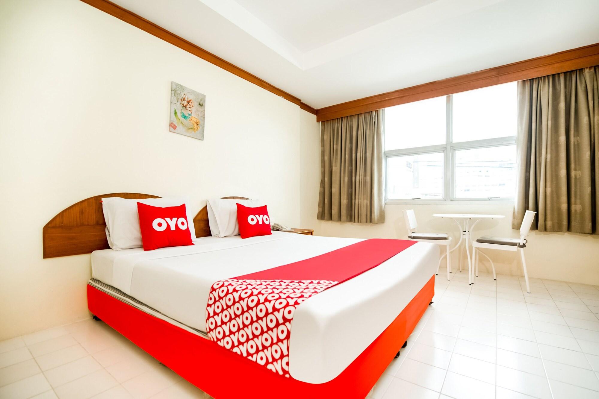 Oyo 320 Regent 2002 Guest House Phuket Exterior foto