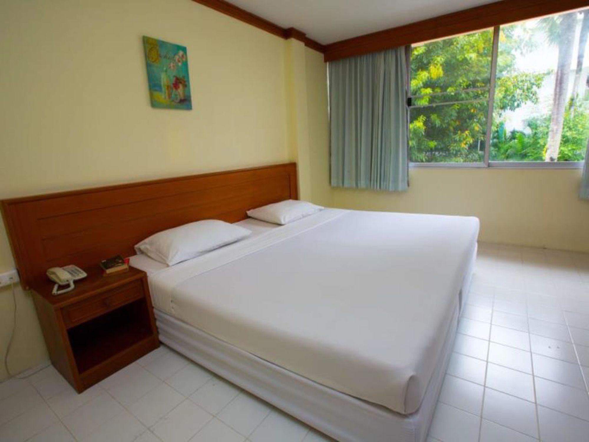 Oyo 320 Regent 2002 Guest House Phuket Exterior foto